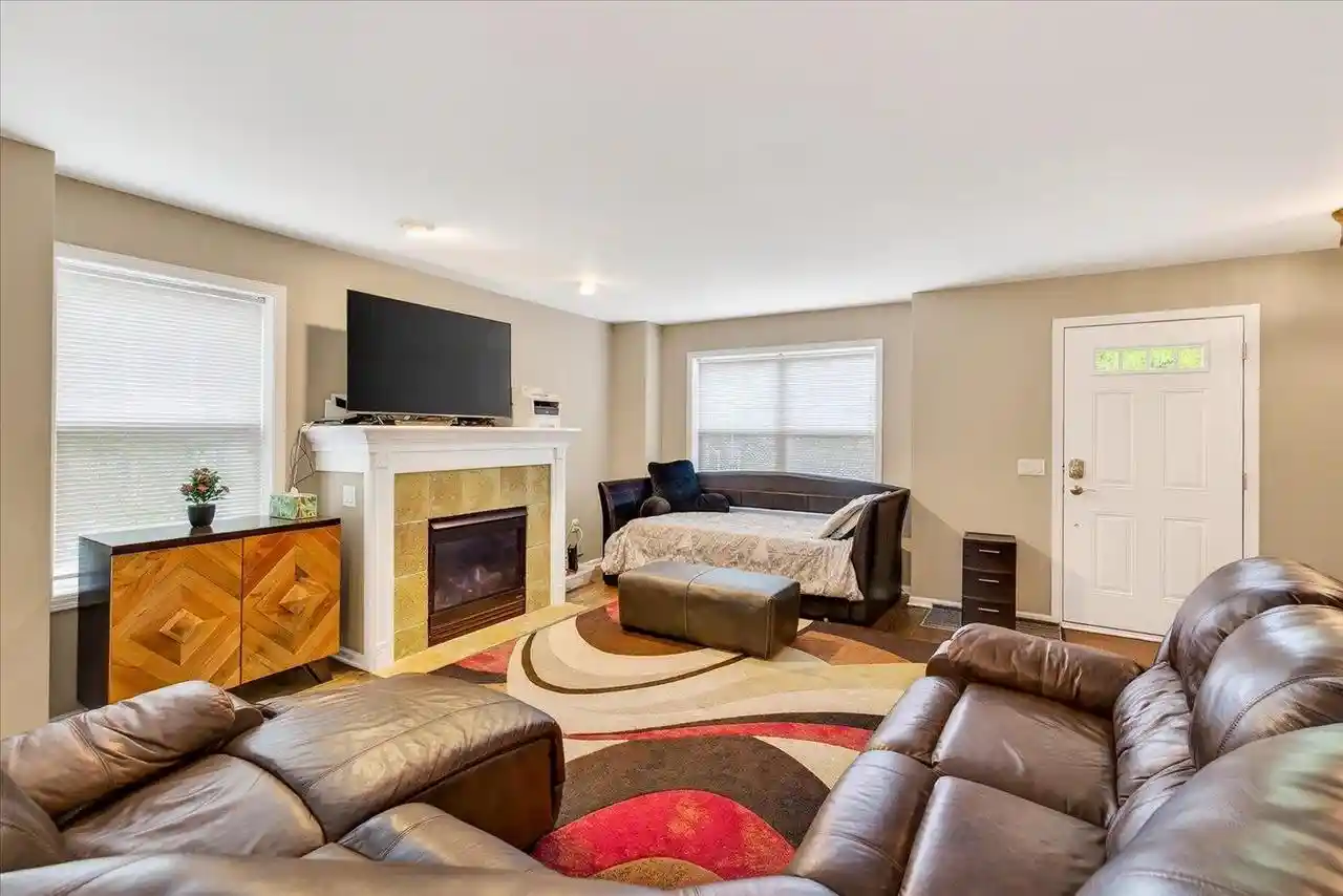 image of 719 Cricket Ln Ln, Middleton, WI 53562