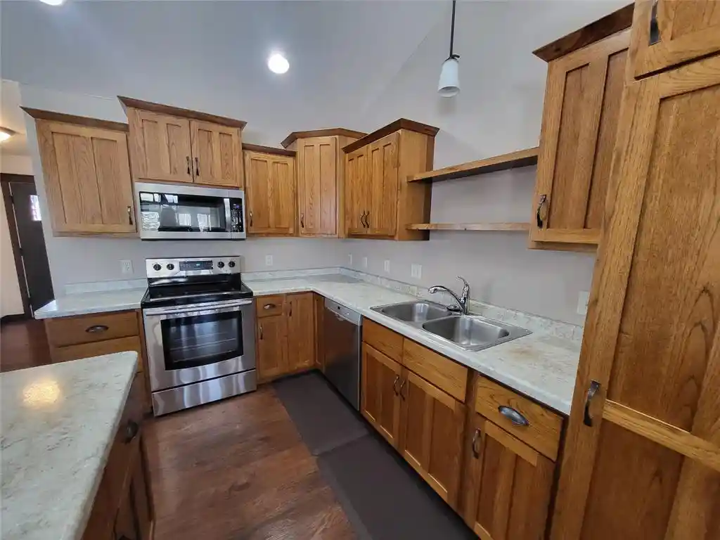 28th image of 231 E Thomas Street Street, Rice Lake, WI 54868 | MLS# 1600292