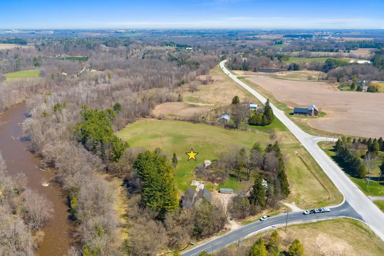 Homes for sale in Manitowoc, WI | 9932 County Hwy Jj, Manitowoc, WI 54220 | MLS# 1958932