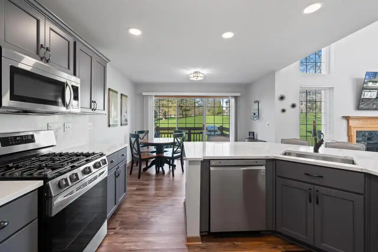 Homes for sale in Lake Geneva, WI | 1626 Woodland Drive Drive, Lake Geneva, WI 53147 | Houzeo