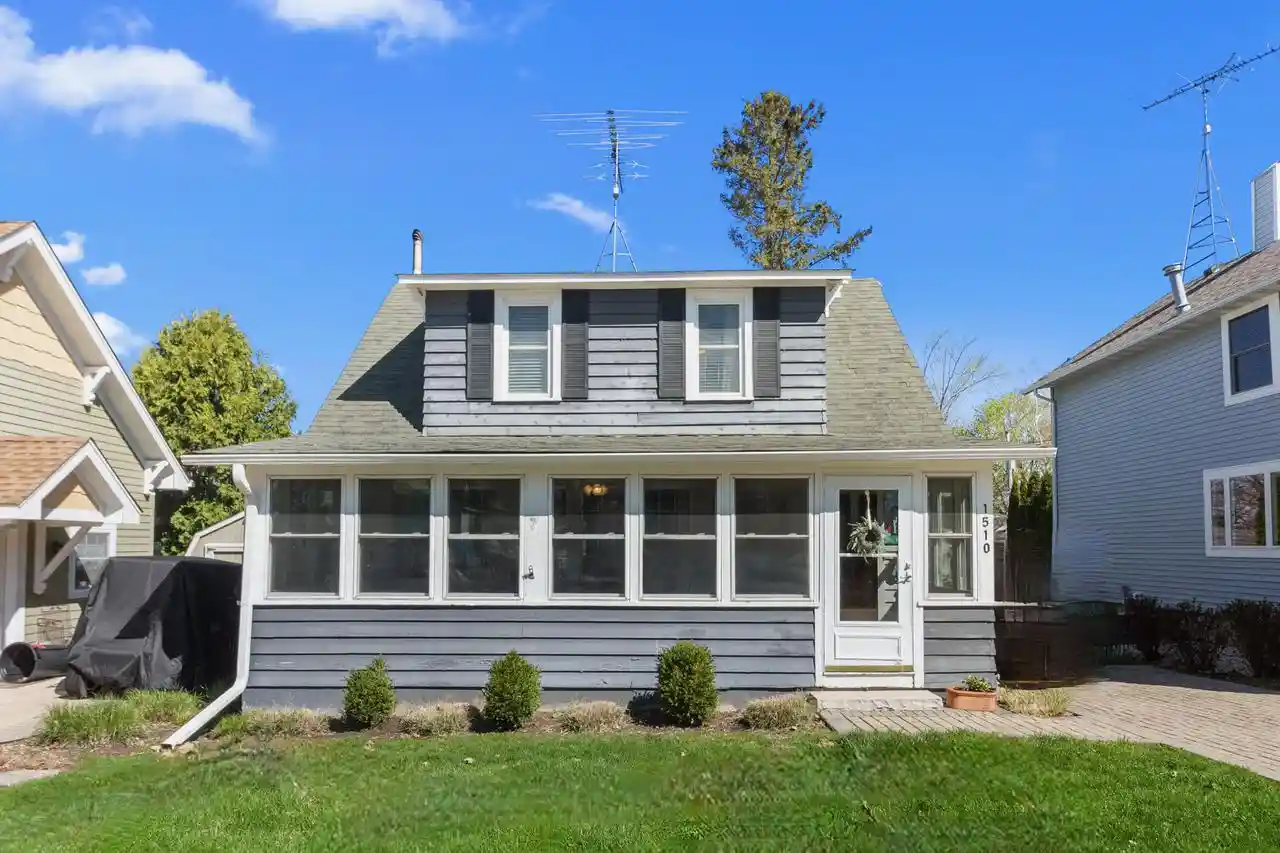 Homes for sale in Delavan, WI | 1510 State Street Street, Delavan, WI 53115 | MLS# 1959022