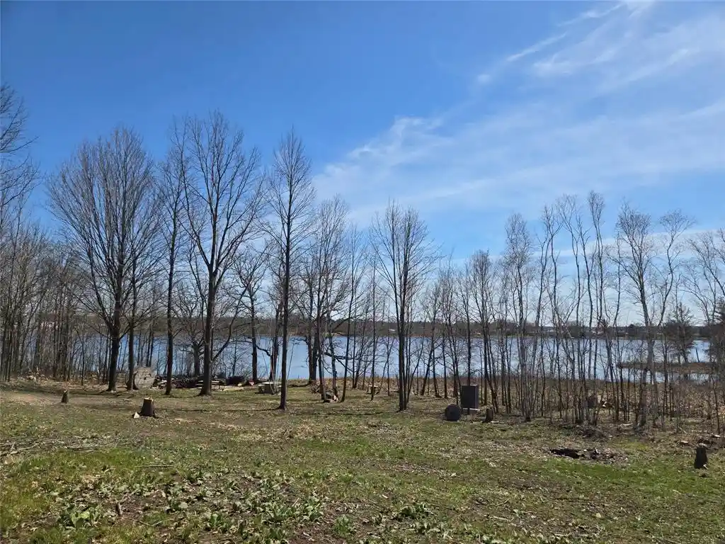 3rd image of 110 90Th Ave, Clayton, WI 54004 | MLS# 1600343