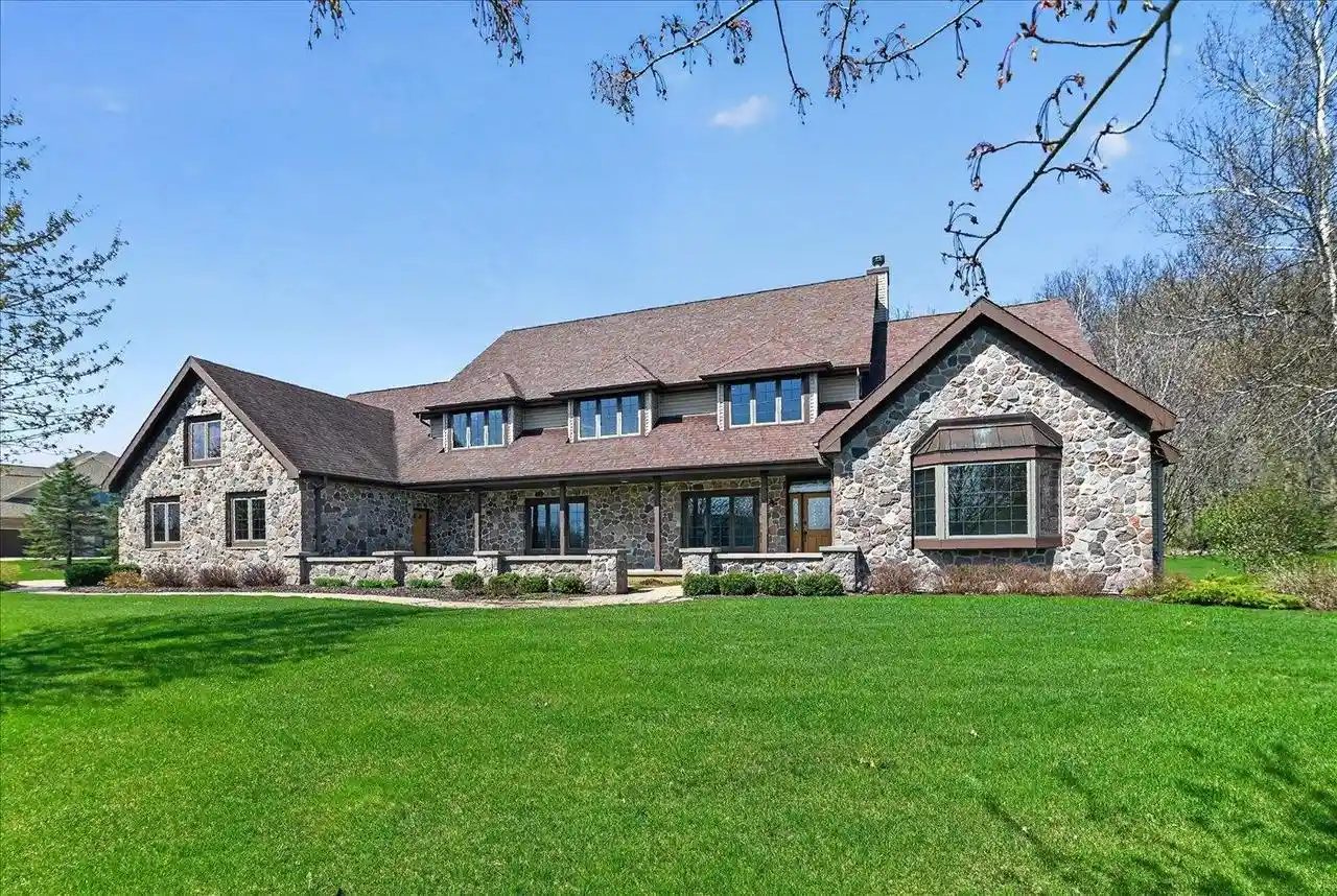 Homes for sale in Verona, WI | 3921 Swoboda Road Road, Verona, WI 53593 | MLS# 2021448
