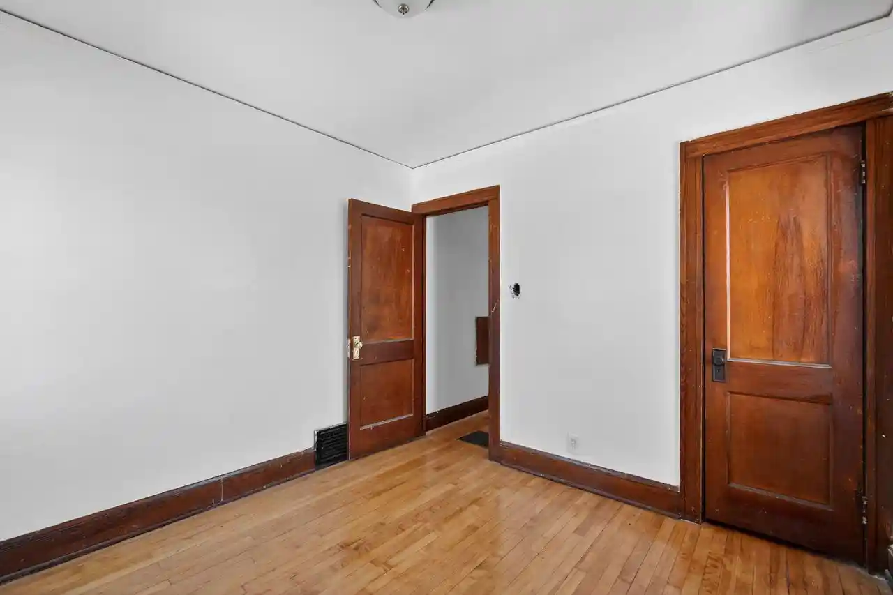 Homes for sale in Milwaukee, WI | 3060 N 36th Street Street, Milwaukee, WI 53210 | Houzeo