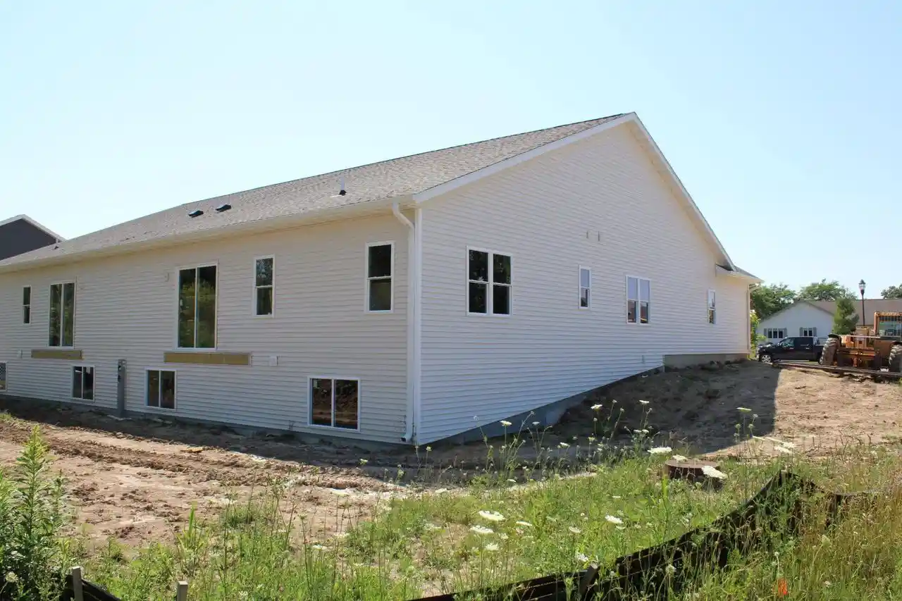 5th image of 509 Emerald Point Point #16, Kewaskum, WI 53040 | MLS# 1959334
