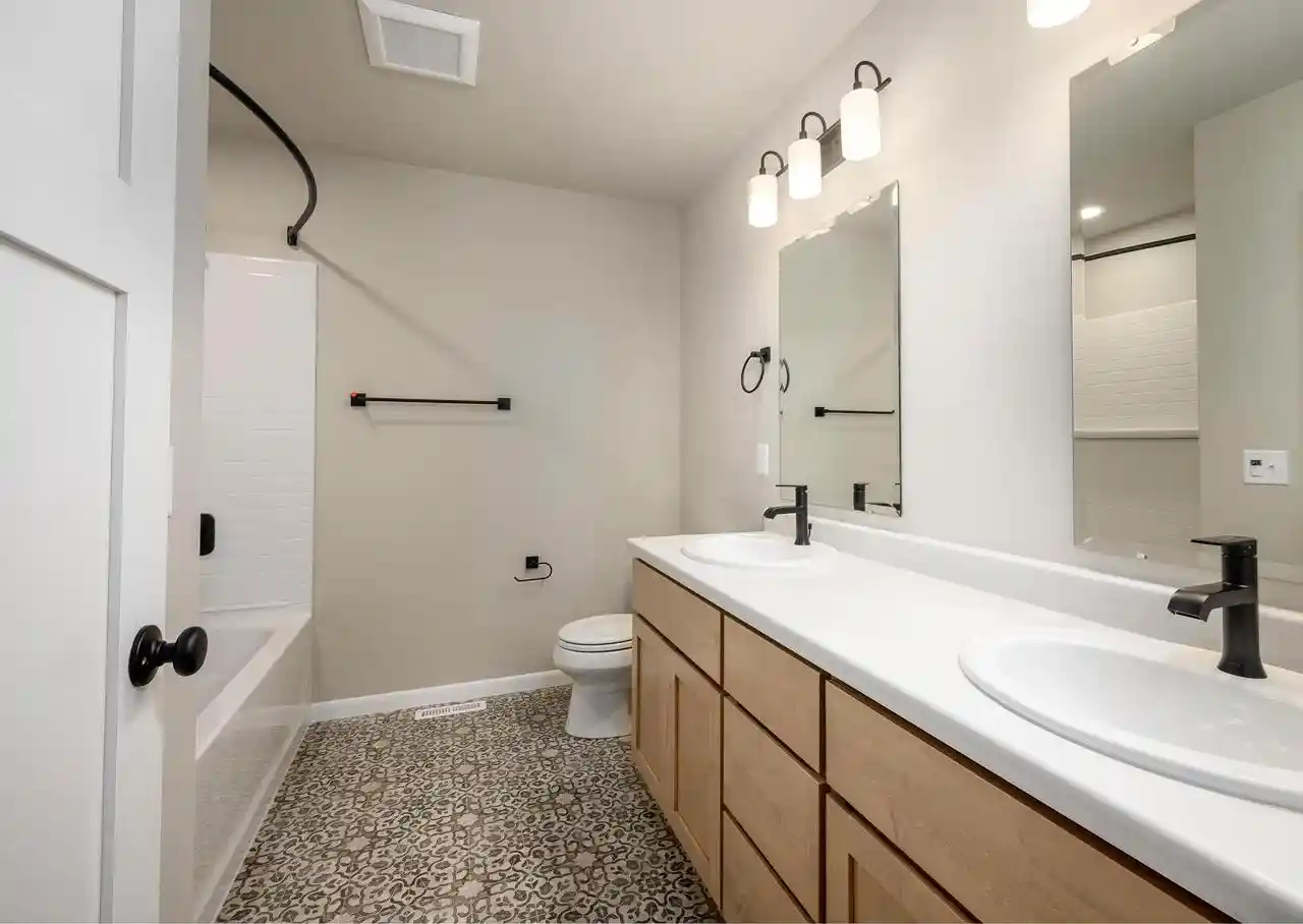 5th image of 5931 Rosewood Dr Dr, Mcfarland, WI 53558 | MLS# 2021572