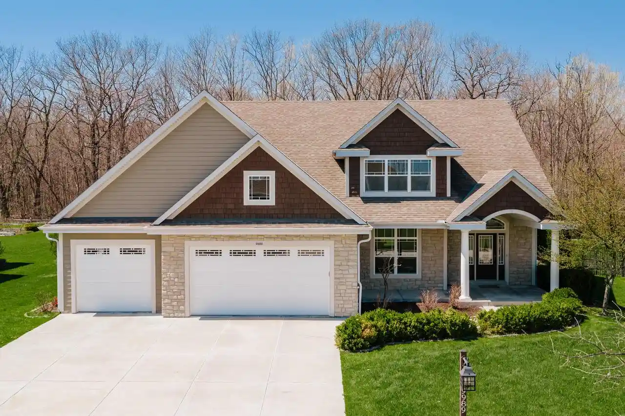 Homes for sale in Franklin, WI | 9989 S 31st Street Street, Franklin, WI 53132 | MLS# 1959431