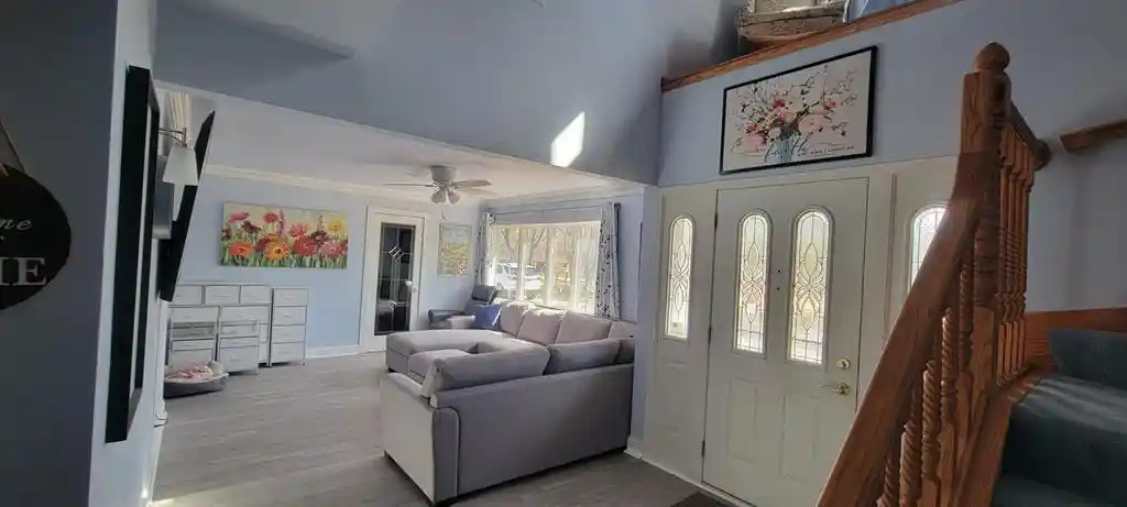 3rd image of 10953 Westview Lane Lane, Mequon, WI 53092 | MLS# 1600355
