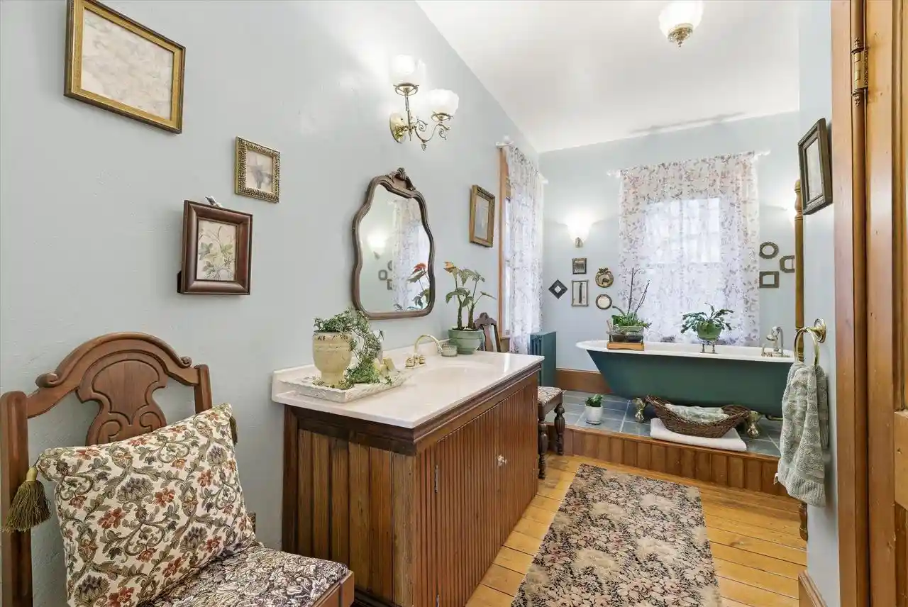 Homes for sale in Muskego, WI | S84W17698 Woods Road Road, Muskego, WI 53150 | MLS# 1959483