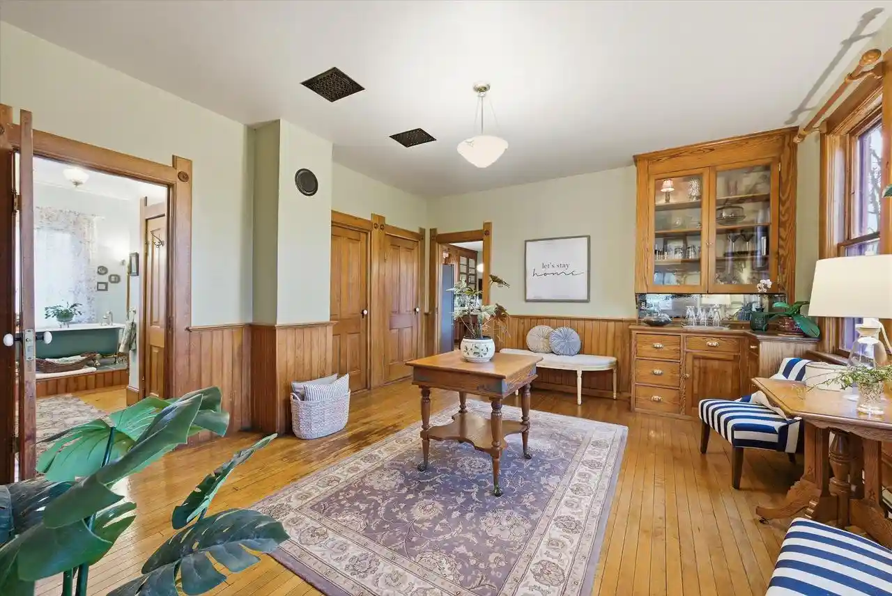 Homes for sale in Muskego, WI | S84w17698 Woods Road Road, Muskego, WI 53150 | MLS# 1959483