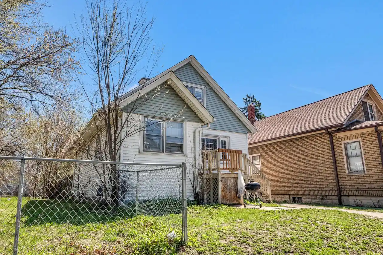 Homes for sale in Milwaukee, WI | 3426 N 1st Street Street, Milwaukee, WI 53212 | MLS# 1959502