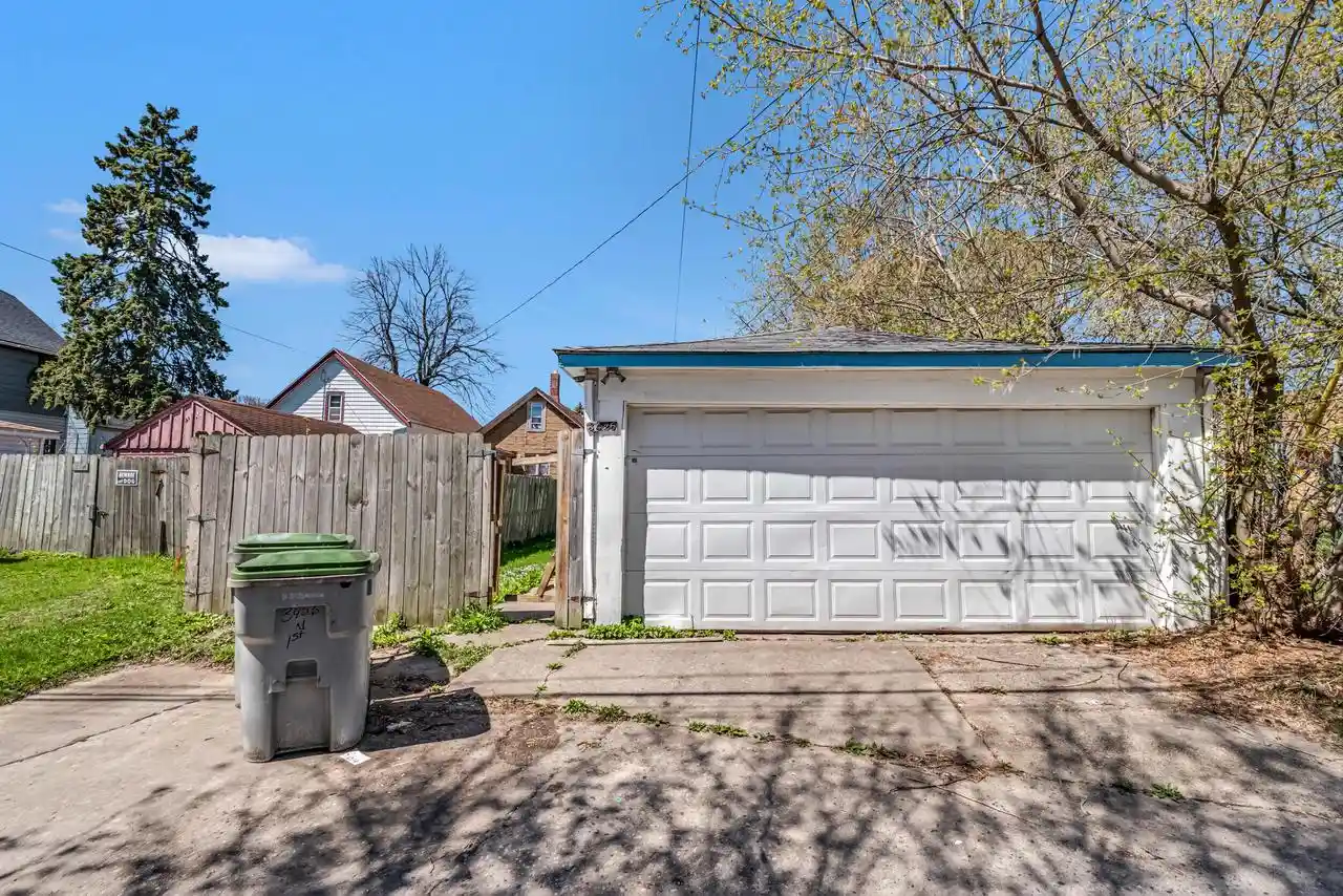 Homes for sale in Milwaukee, WI | 3426 N 1st Street Street, Milwaukee, WI 53212 | MLS# 1959502