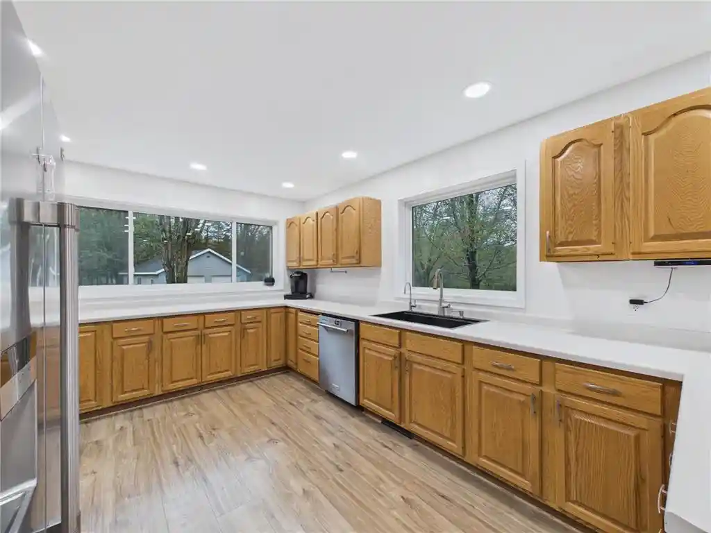 4th image of W10446 880Th Avenue Avenue, River Falls, WI 54022 | MLS# 7046140