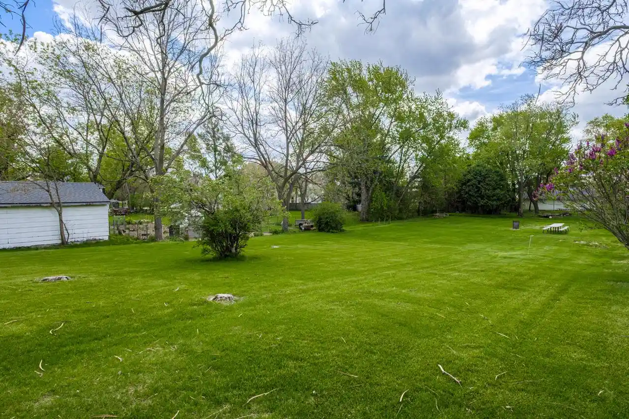 5th image of 317 W Capitol Dr Dr #LOT 11, Hartland, WI 53029 | MLS# 1959630