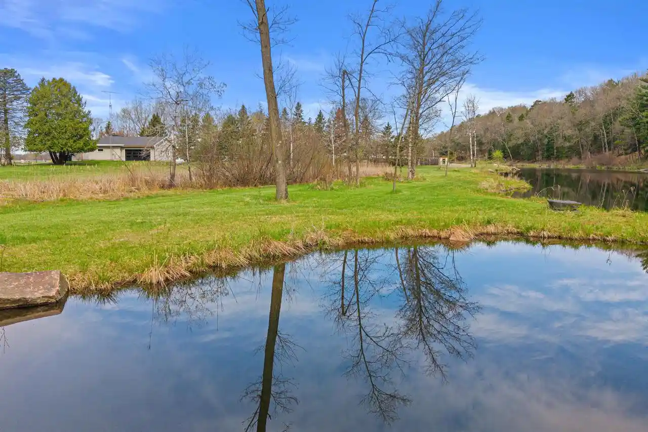 Homes for sale in Nekoosa, WI | 112 County Rd Z, Nekoosa, WI 54457 | MLS# 2021709
