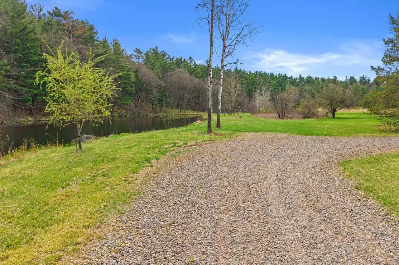 Homes for sale in Nekoosa, WI | 112 County Rd Z, Nekoosa, WI 54457 | MLS# 2021709
