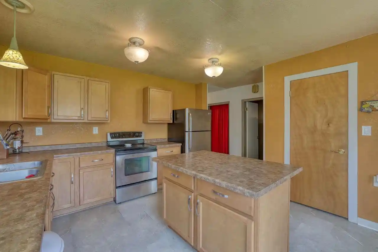 Homes for sale in Cedarburg, WI | 12125 Western Avenue Avenue, Cedarburg, WI 53012 | MLS# 1959642