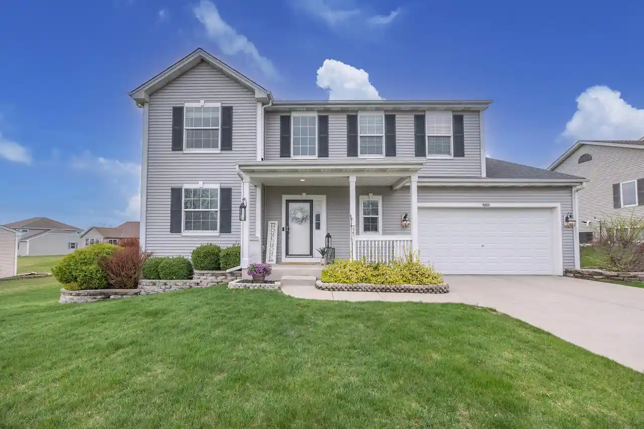 Homes for sale in Franklin, WI | 9423 S 33rd Street Street, Franklin, WI 53132 | MLS# 1959697