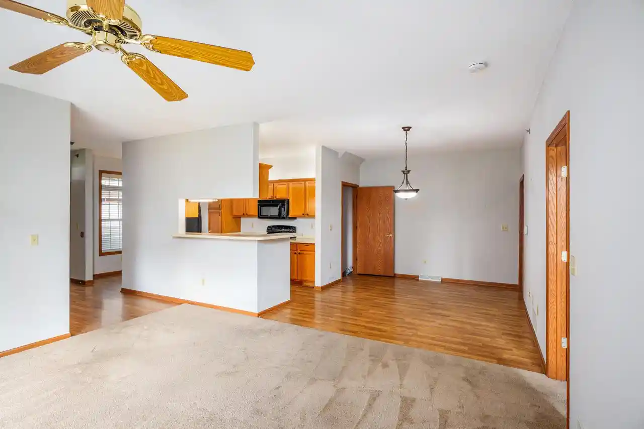 image of 7883 S Scepter Dr Dr, Franklin, WI 53132