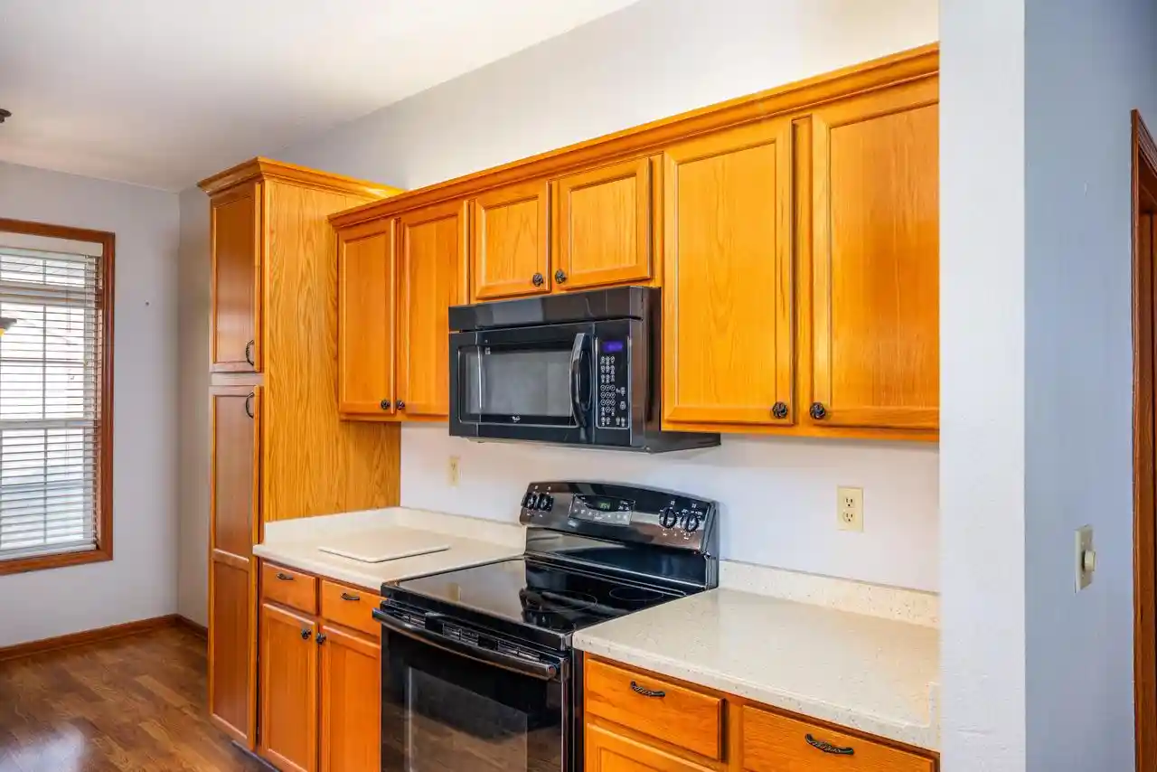 Homes for sale in Franklin, WI | 7883 S Scepter Dr Dr #8, Franklin, WI 53132 | MLS# 1959721