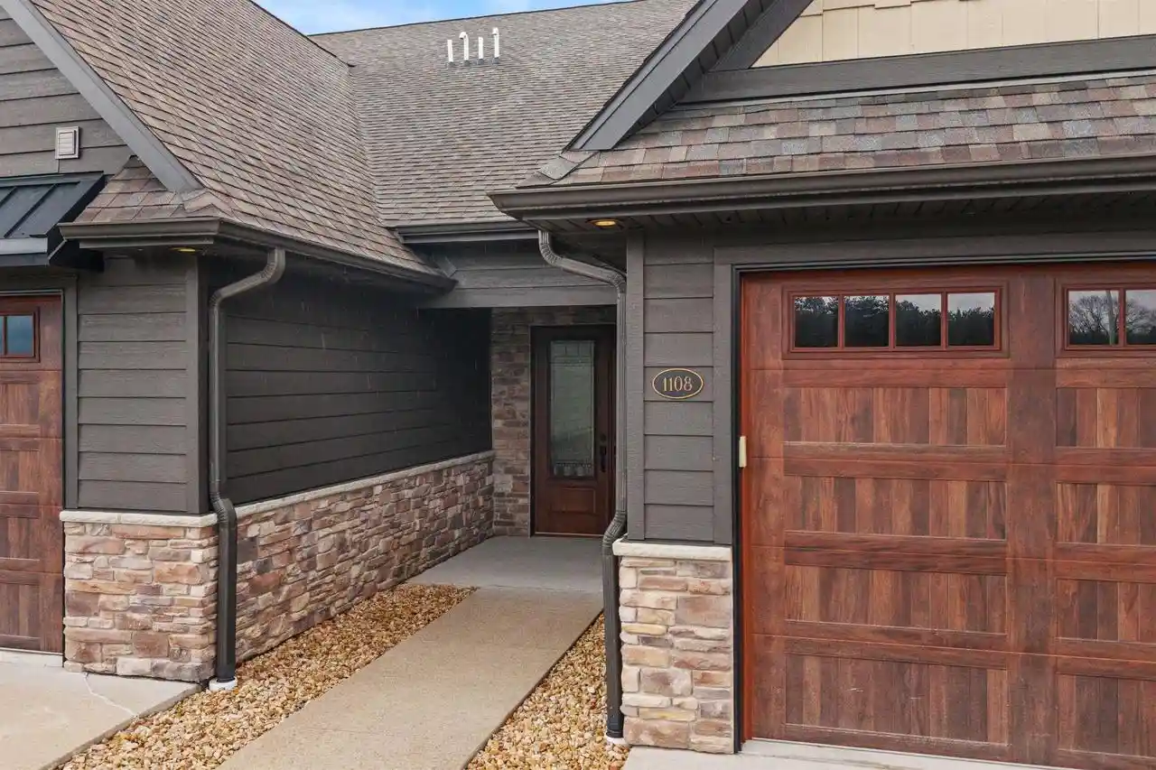 Homes for sale in Mosinee, WI | 1108 West River Road Road, Mosinee, WI 54455 | Houzeo