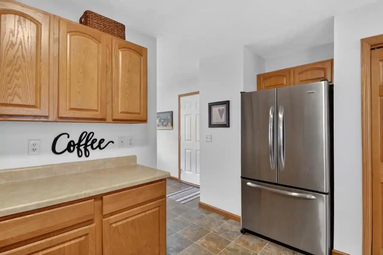 3rd image of 2950 Grv St St, Beloit, WI 53511
