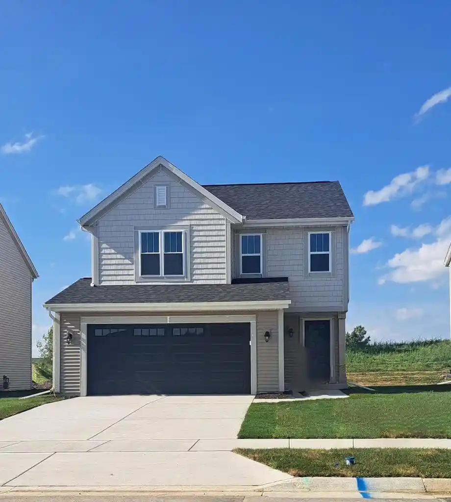 Homes for sale in Watertown, WI | 615 Belmont Dr Dr, Watertown, WI 53094 | MLS# 1959792