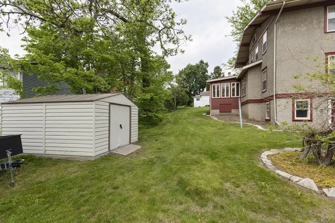 Homes for sale in Fort Atkinson, WI | 916 Whitewater Avenue Avenue, Fort Atkinson, WI 53538 | MLS# 1959809