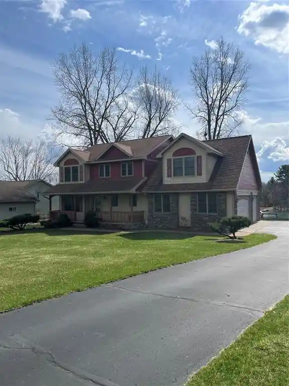 1st image of 10881 34th Avenue Avenue, Chippewa Falls, WI 54729 | MLS# 1600442