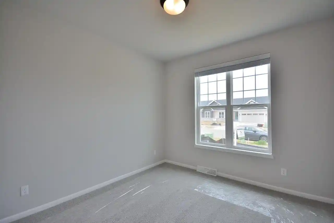 3rd image of 1076 Elderberry Road Road, Oconomowoc, WI 53066 | MLS# 1959858