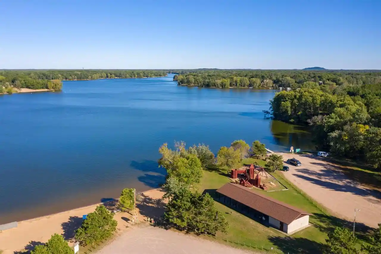3rd image of 1427 Sawgrass Dr Dr, Nekoosa, WI 54457 | MLS# 2021867