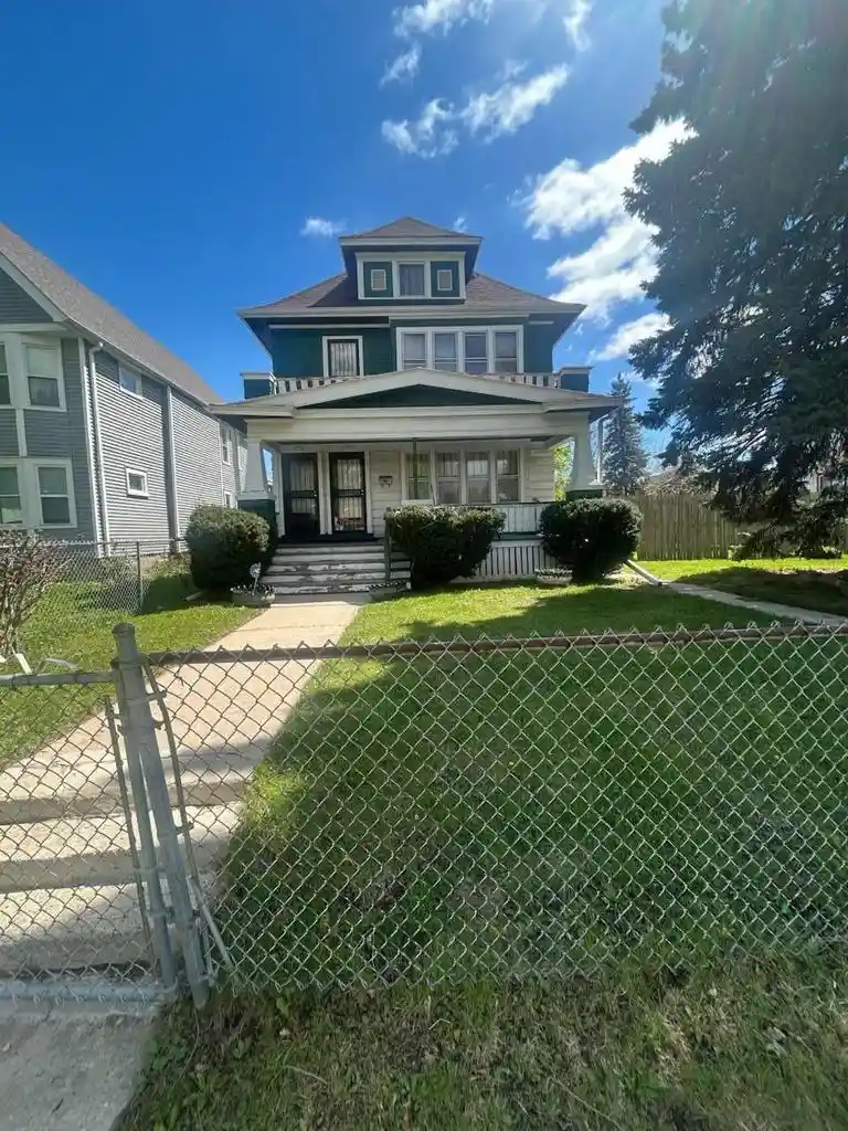 Homes for sale in Milwaukee, WI | 2718 N 37th Street Street #2720, Milwaukee, WI 53210 | MLS# 1959943