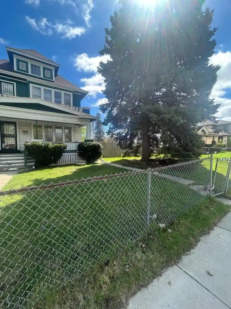 Homes for sale in Milwaukee, WI | 2718 N 37th St St, Milwaukee, WI 53210