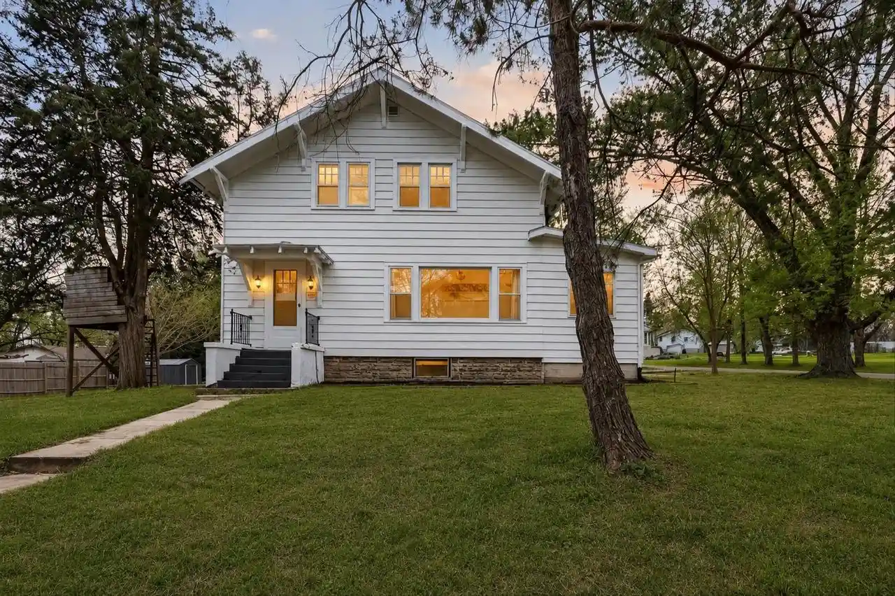 Homes for sale in Orfordville, WI | 2903 S Caroline Street Street, Orfordville, WI 53576 | MLS# 2021894