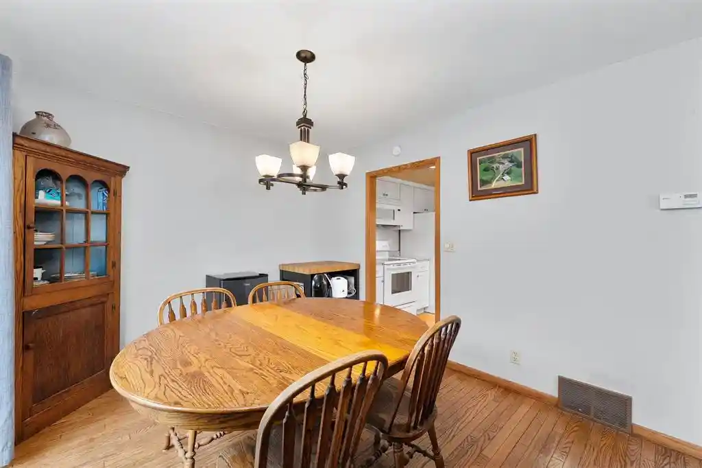 Homes for sale in Eau Claire, WI | 4630 Woodridge Dr Dr #2, Eau Claire, WI 54701 | MLS# 1600508