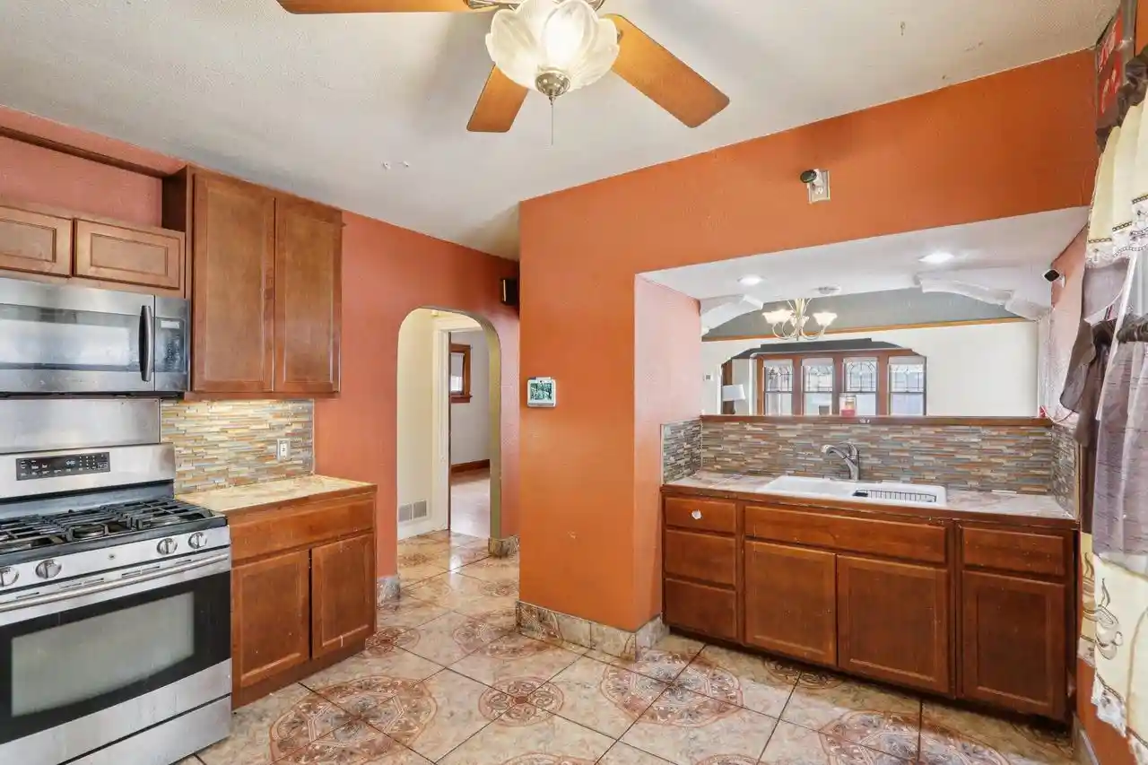 5th image of 2503 N 48Th Street Street, Milwaukee, WI 53210 | MLS# 1960055