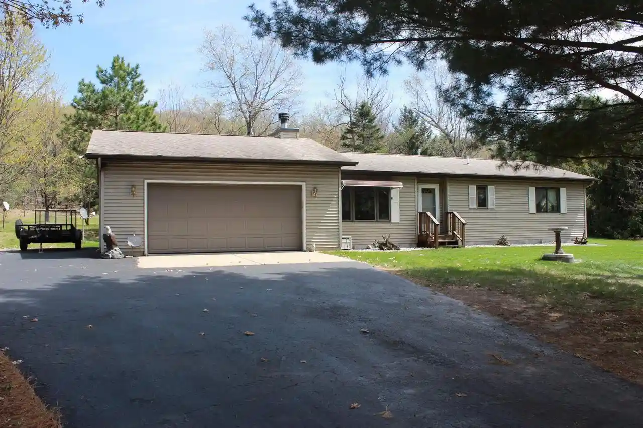 Homes for sale in Adams, WI | 2590 14th Court Court, Adams, WI 53910 | MLS# 2021957