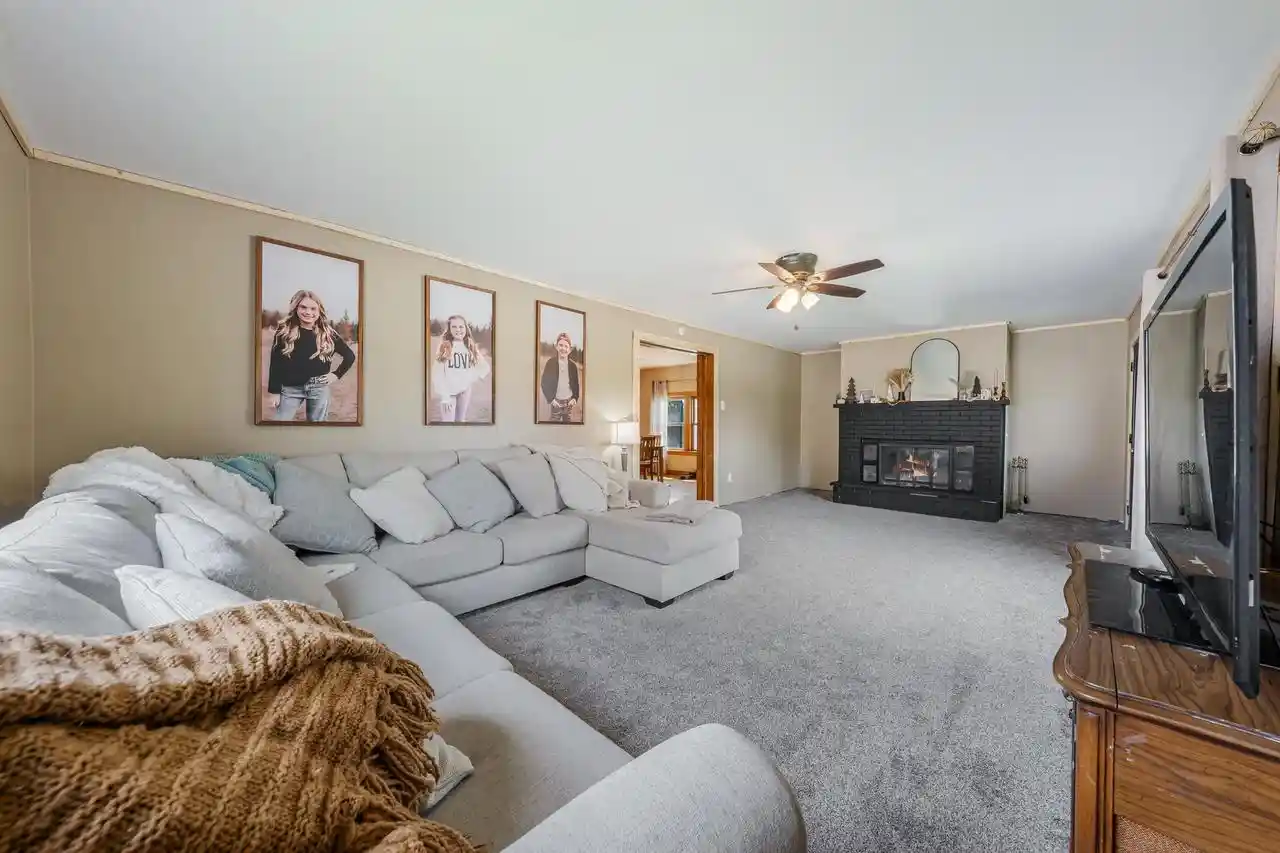 Homes for sale in Winneconne, WI | 127 S 3Rd Street Street, Winneconne, WI 54986 | MLS# 50324579