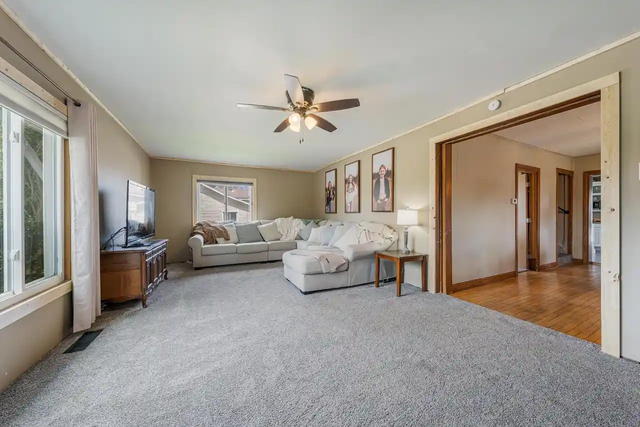 Homes for sale in Winneconne, WI | 127 S 3Rd Street Street, Winneconne, WI 54986 | MLS# 50324579