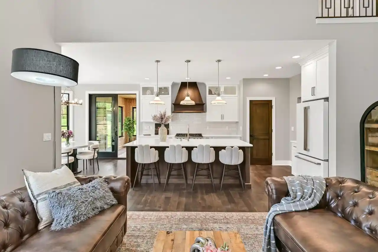 2nd image of 254 River Oaks Circle Circle, Delafield, WI 53018 | MLS# 1960193