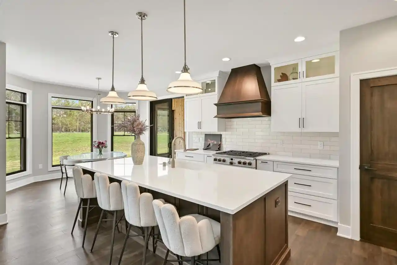 3rd image of 254 River Oaks Circle Circle, Delafield, WI 53018 | MLS# 1960193