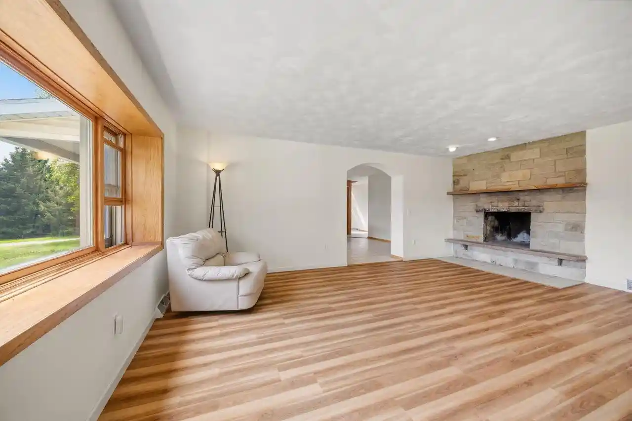 2nd image of 2296 Tower Dr Dr, Stoughton, WI 53589 | MLS# 2022025