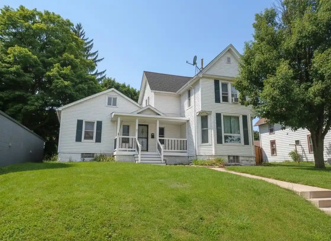 Homes for sale in Mayville, WI | 19 N School Street Street, Mayville, WI 53050 | MLS# 2022027