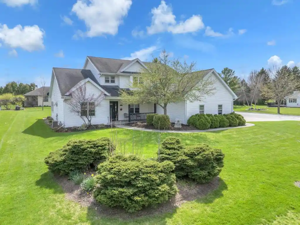 Homes for sale in Plymouth, WI | 235 S Hills Dr Dr, Plymouth, WI 53073 | MLS# 50324622