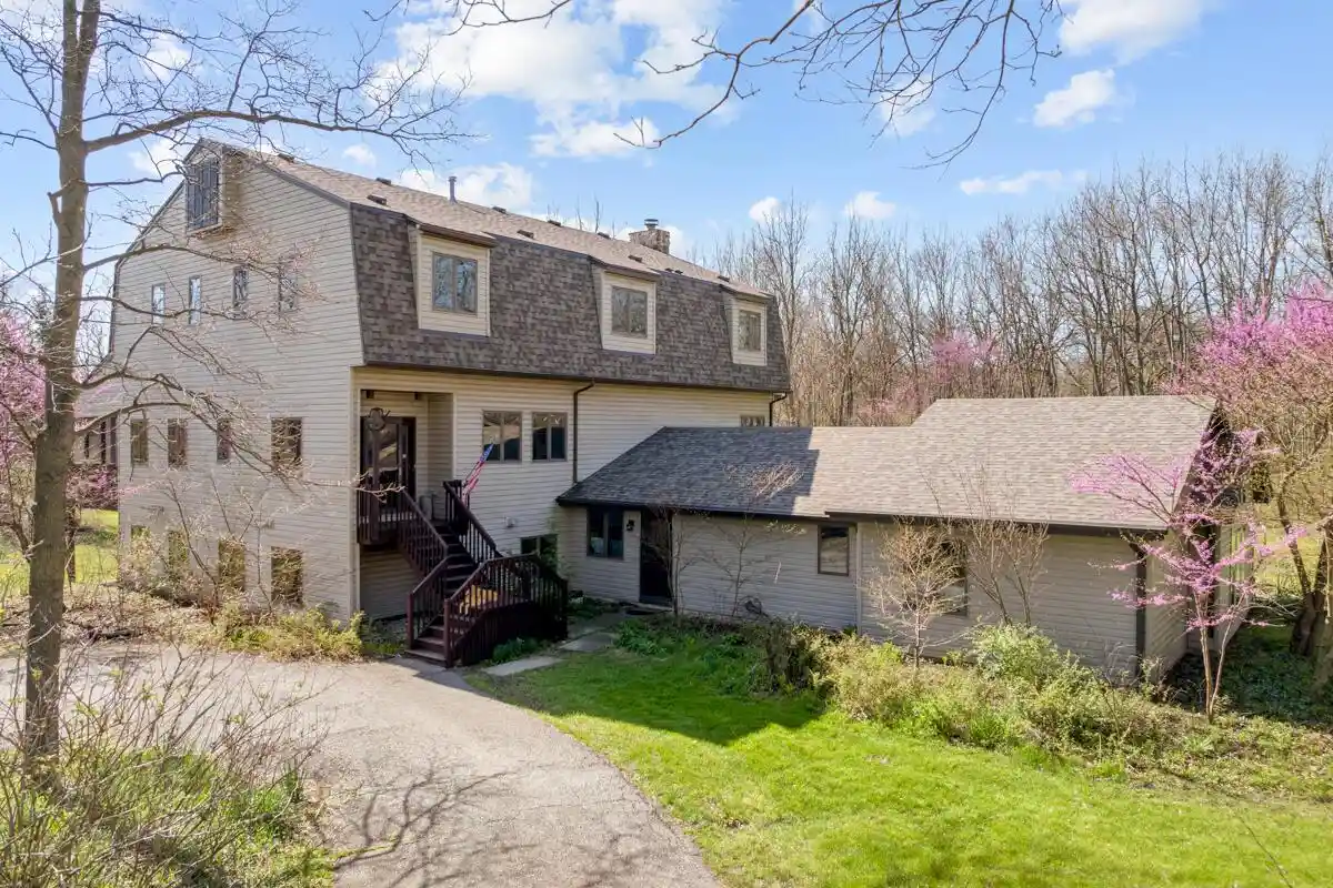 Homes for sale in Waterford, WI | 26619 Washington Avenue Avenue, Waterford, WI 53185 | MLS# 1960284