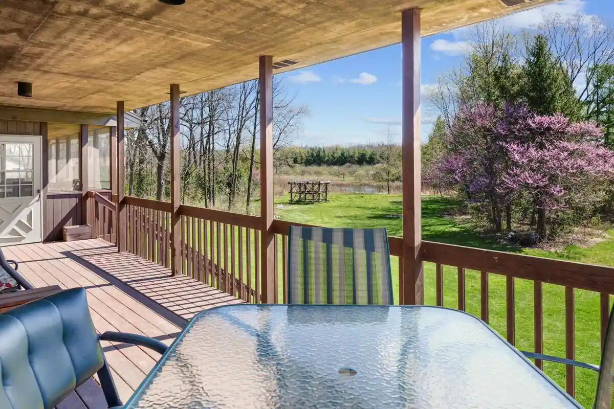Homes for sale in Waterford, WI | 26619 Washington Avenue Avenue, Waterford, WI 53185 | MLS# 1960284