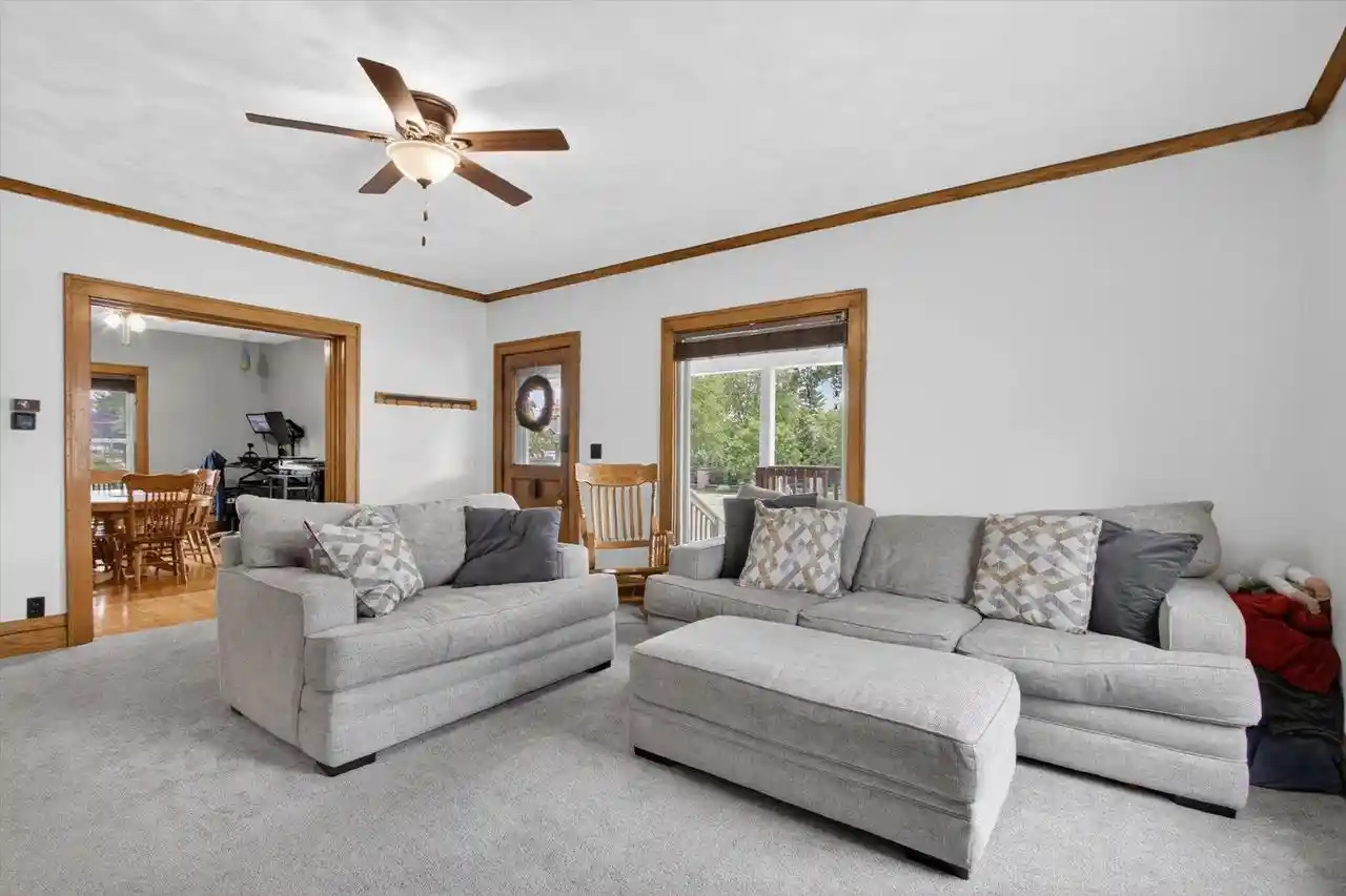 Homes for sale in Brodhead, WI | 805 1st Center Avenue Avenue, Brodhead, WI 53520 | MLS# 2022055