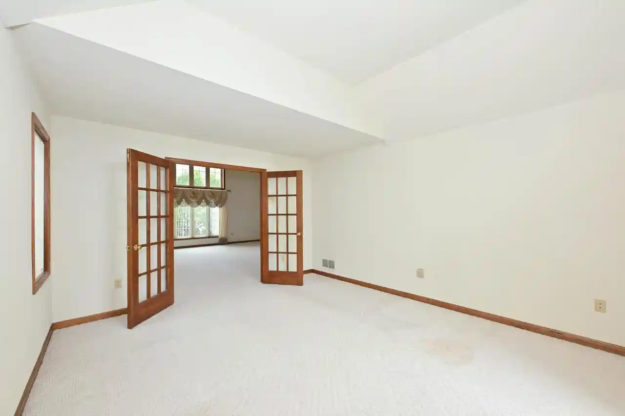 Homes for sale in Muskego, WI | W130s9602 Jimmy Demaret Dr Dr, Muskego, WI 53150 | MLS# 1960289