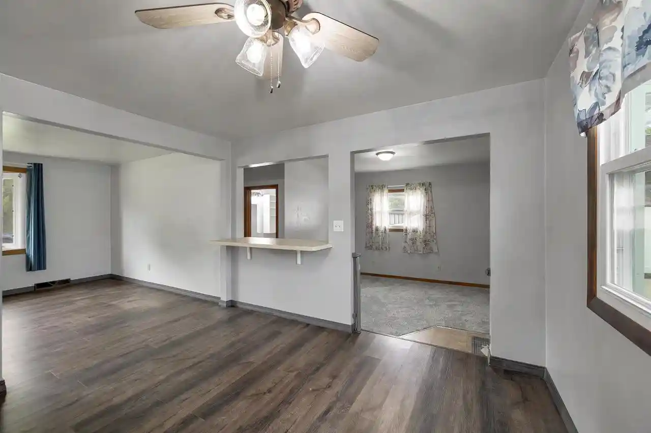 Homes for sale in Green Bay, WI | 2110 Elm View Dr Dr, Green Bay, WI 54304 | MLS# 50324650