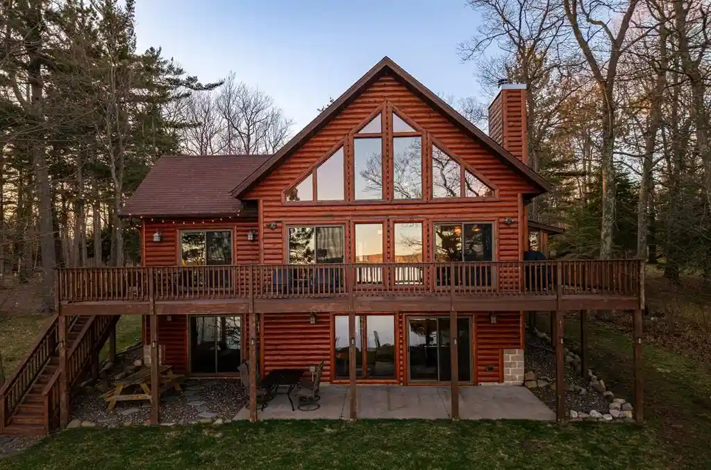 1st image of 14323 W Court Oreilles Lake Dr Dr, Hayward, WI 54843 | MLS# 1600617